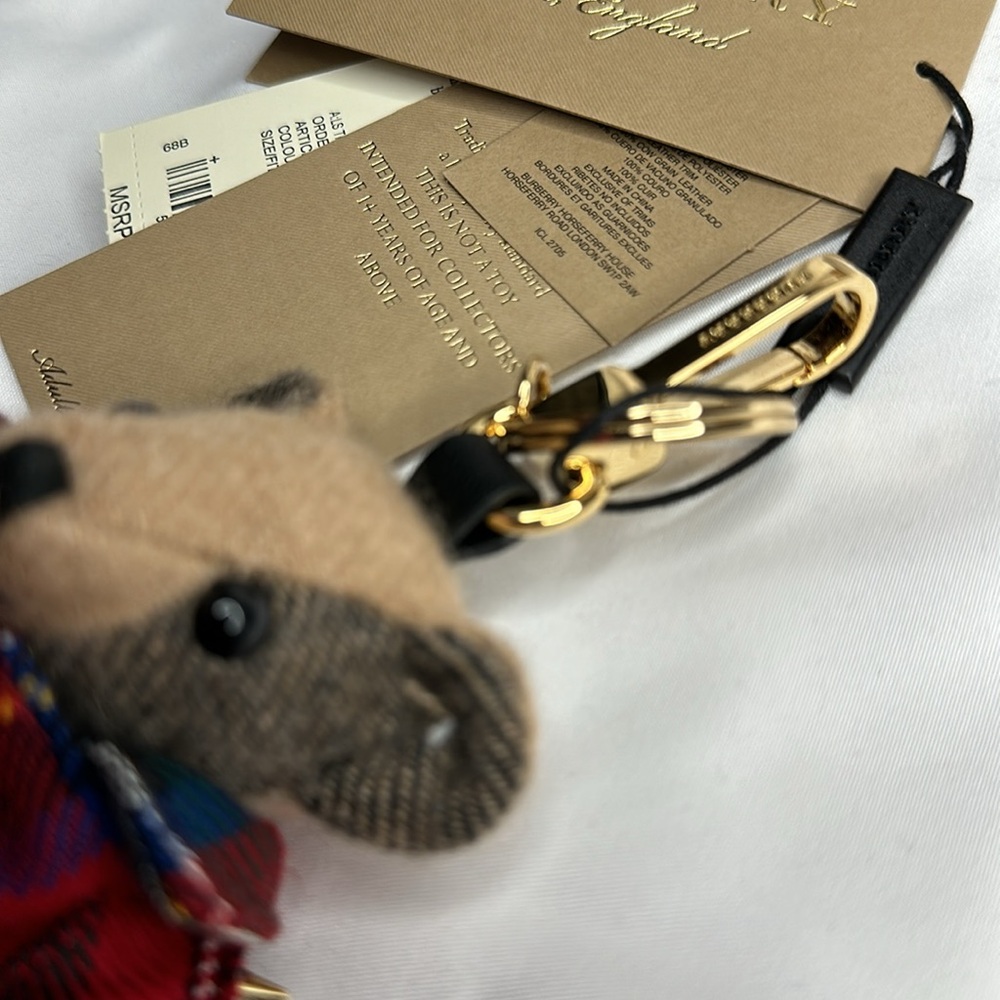 Burberry Thomas Bear Red Tartan Check Gold Stud & Pin Design Coat Bag Charm - Picture 8 of 10